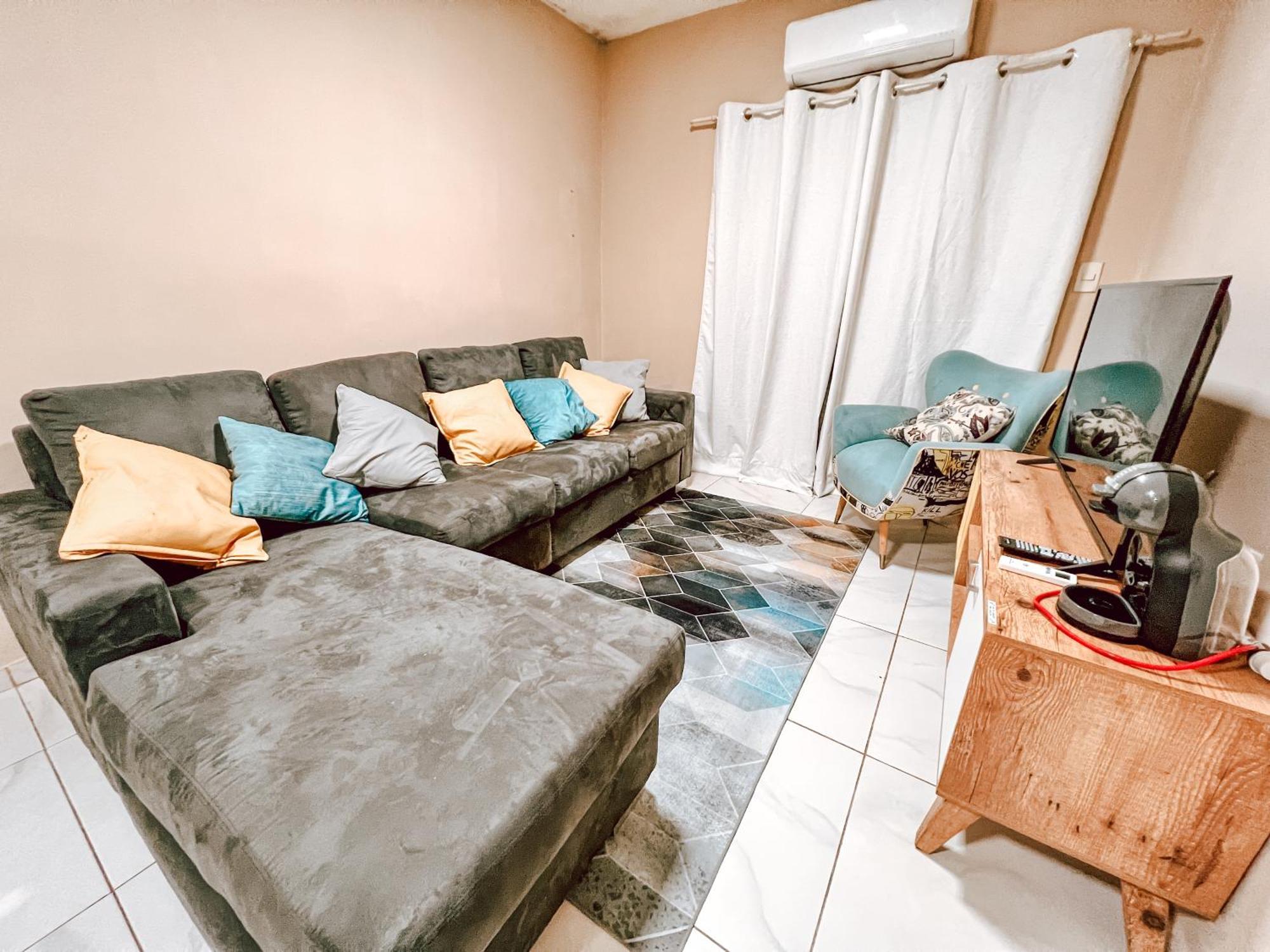 Amplio Loft En Zona Residencial De Asuncion Appartement Buitenkant foto